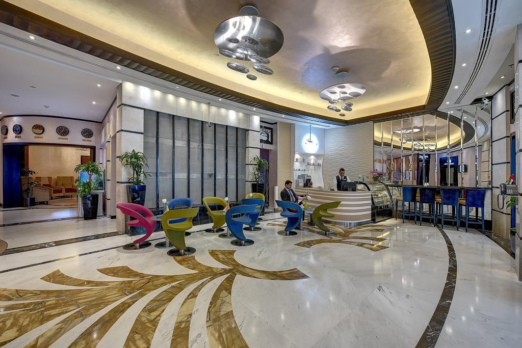 Raintree Rolla Hotel Dubai Exteriör bild